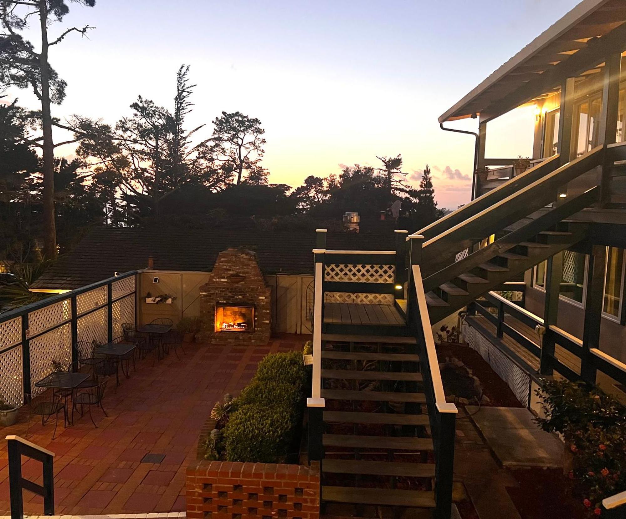 Carmel Wayfarer Inn Exterior photo